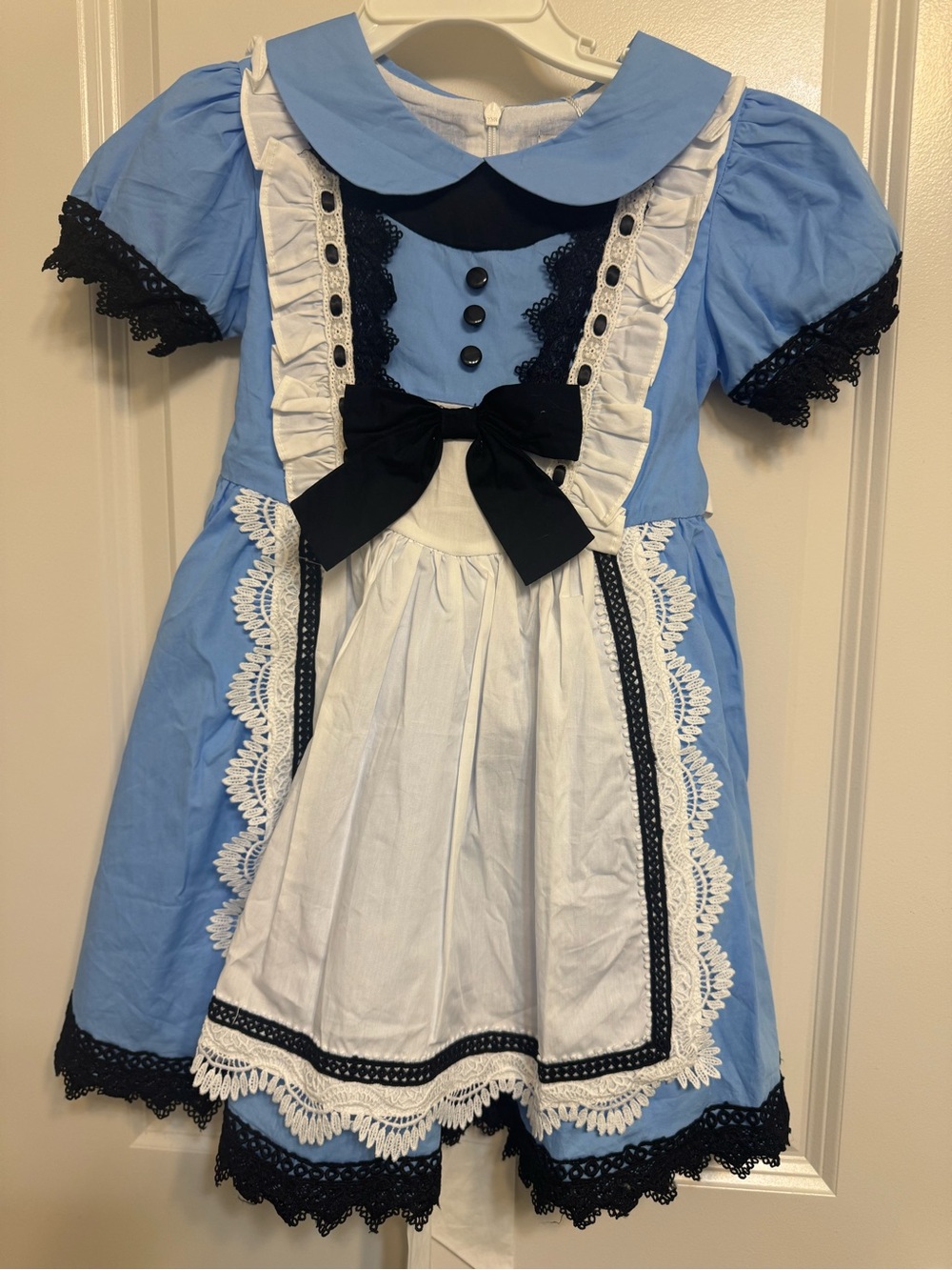 Only Little Once Disney size 5 NWT
